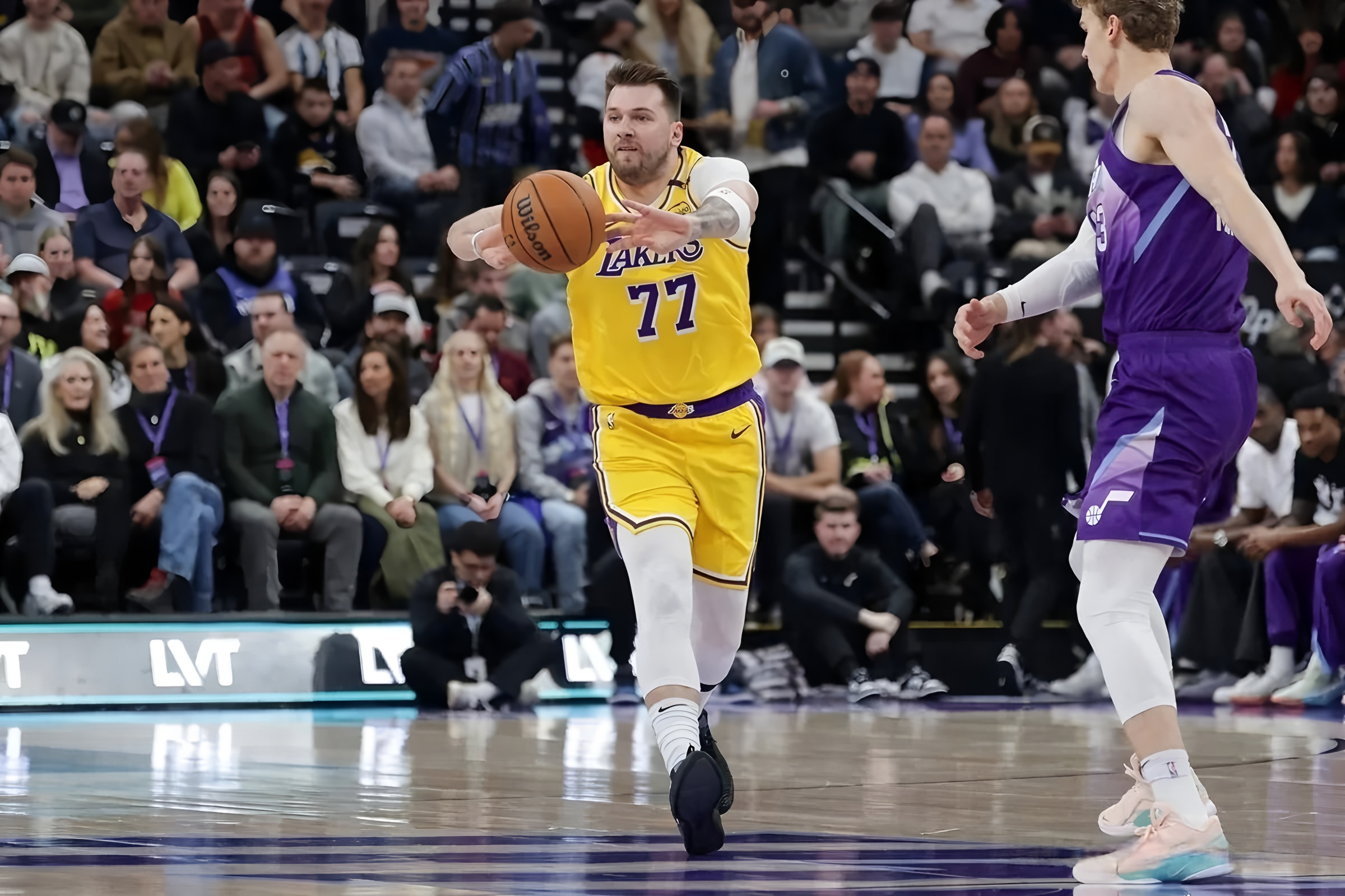 NBA常规赛赛前再迎强敌，洛杉矶湖人扳平良机，主帅态度——引发热议，赛程密集仍需轮换的简单介绍-Jiuyou Sports